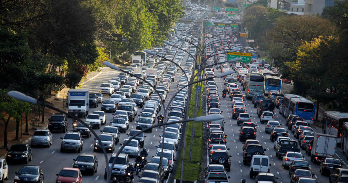 Problemáticas Socioambientales  desde una mirada  Regional y Global